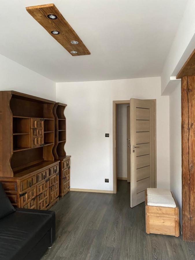 קלודז'קו Apartament Przy Ratuszu מראה חיצוני תמונה