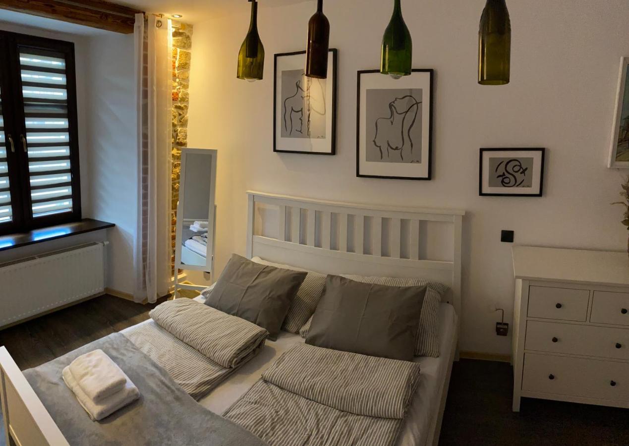 קלודז'קו Apartament Przy Ratuszu מראה חיצוני תמונה