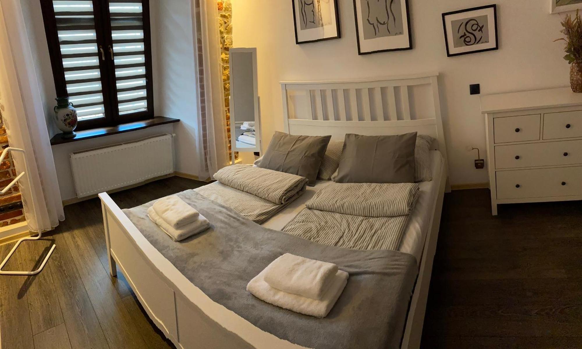 קלודז'קו Apartament Przy Ratuszu מראה חיצוני תמונה